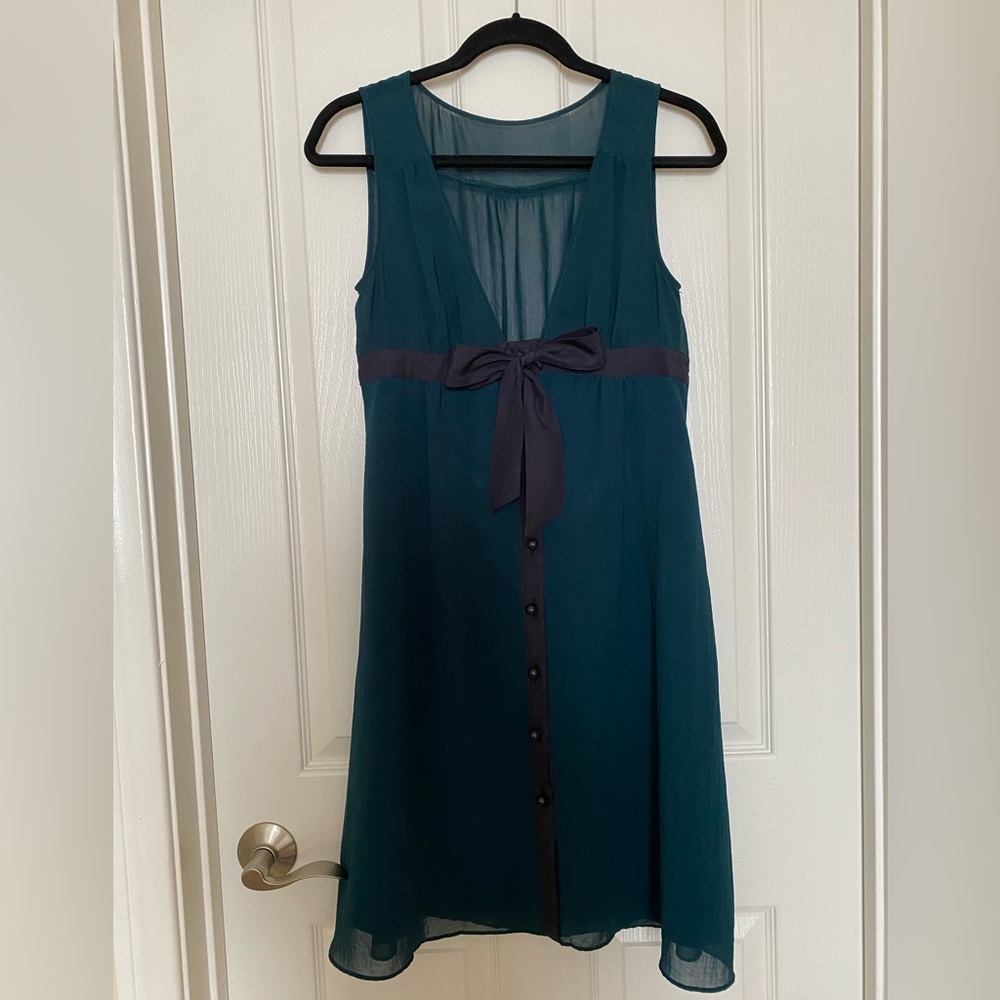 Bow tie front button down knee length dress